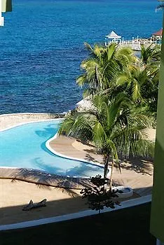 Whispering Seas Apartment Ocho Rios
