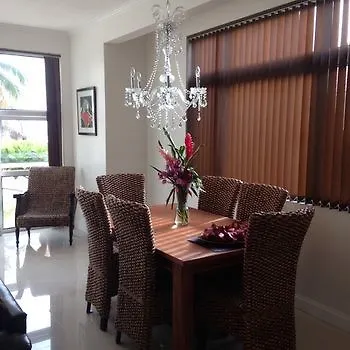 Whispering Seas Apartment Ocho Rios
