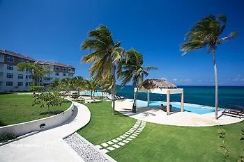 Whispering Seas Apartment Ocho Rios